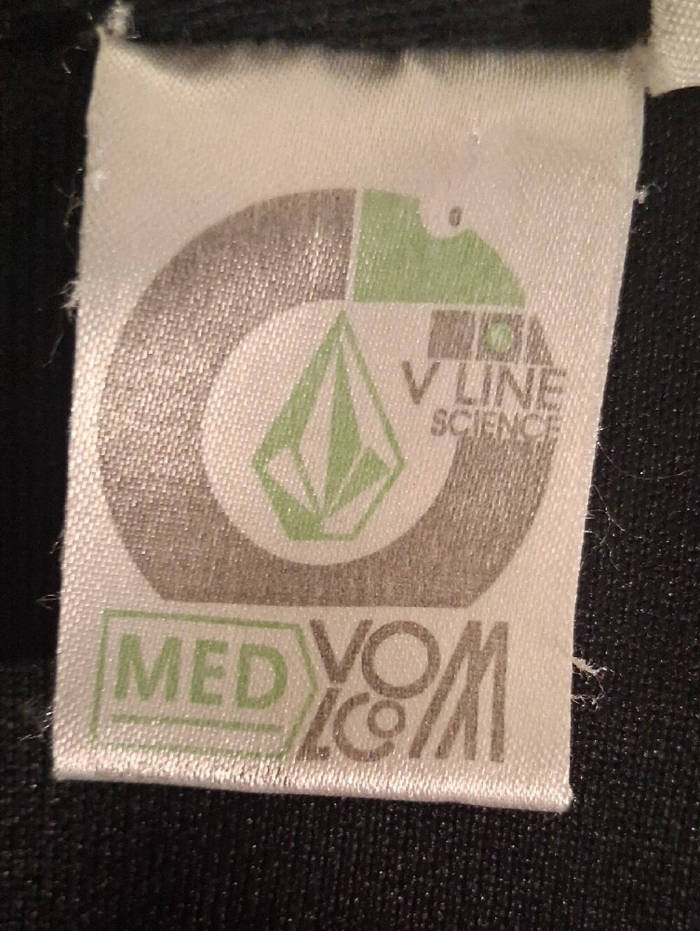 Women Jacket Identification - Picture 3 of 3